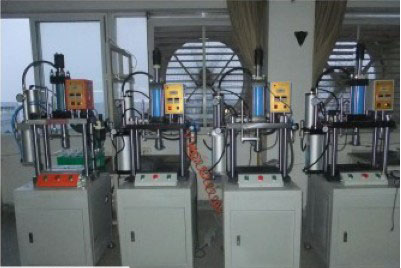 铆接设备（91好色先生TV机应用）